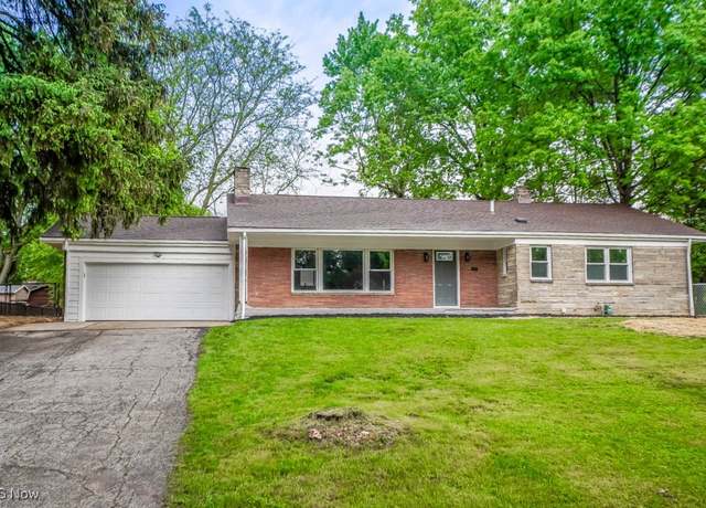 Property at 1885 Ganyard Rd, Akron, OH 44313, 4 beds, 2.5 baths