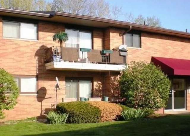 Property at 24597 Clareshire Dr #201, North Olmsted, OH 44070, 3 beds, 1 bath