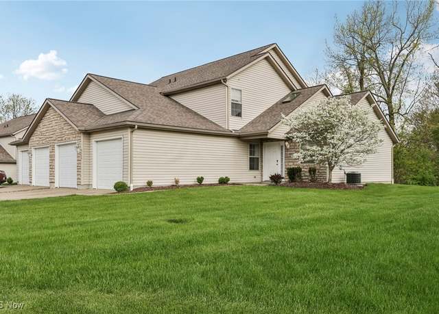 Property at 4664 Creekside Dr, Kent, OH 44240, 3 beds, 2 baths