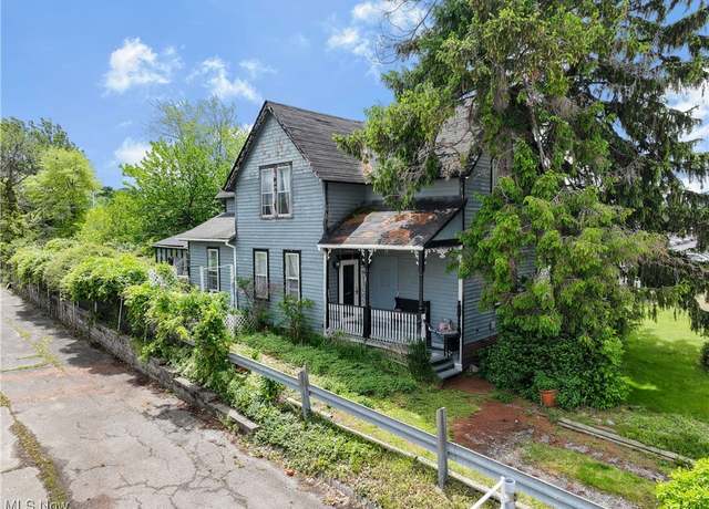 Property at 28900 Euclid Ave, Wickliffe, OH 44092, 3 beds, 1.5 baths
