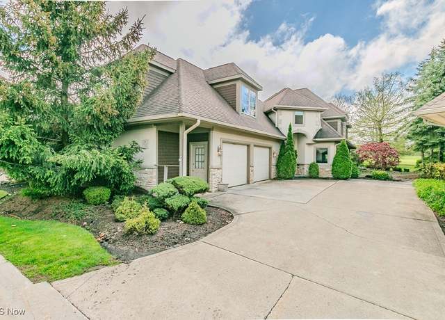 Property at 7342 Players Club Dr, Concord, OH 44077, 3 beds, 2.5 baths