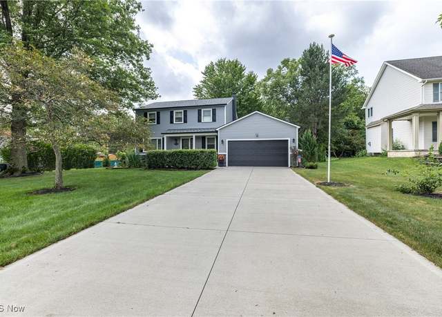 Property at 2829 Lydia Dr, Broadview Heights, OH 44147, 4 beds, 2.5 baths
