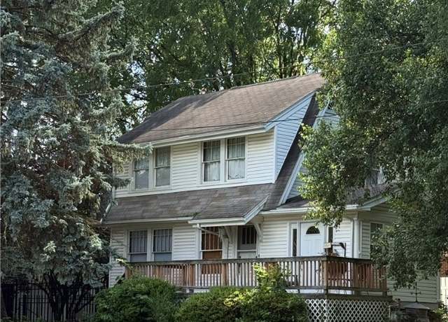 Property at 1580 Preston Ave, Akron, OH 44305, 3 beds, 2.5 baths