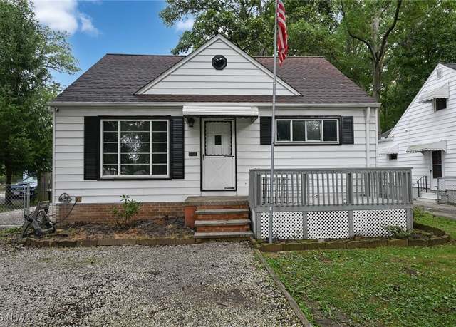 Property at 26856 Bagley Rd, Olmsted Falls, OH 44138, 3 beds, 1 bath