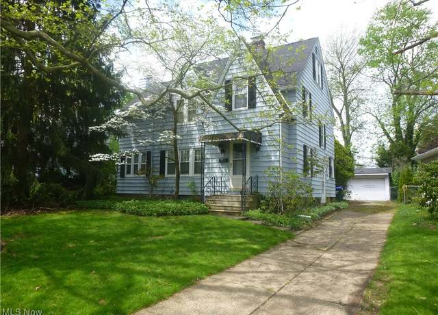 Property at 1604 23rd St, Cuyahoga Falls, OH 44223, 4 beds, 2.5 baths