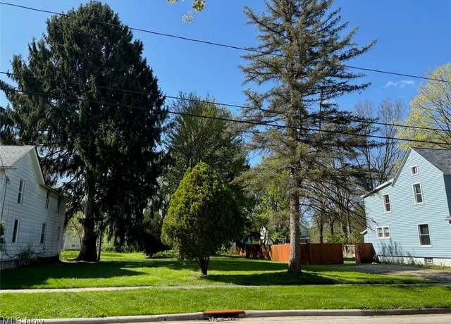 Property at 328 Dodge St, Kent, OH 44240