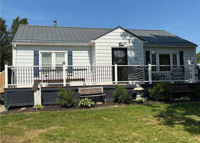 Property at 1535 N 14th St, Cambridge, OH 43725, 2 beds, 1.5 baths