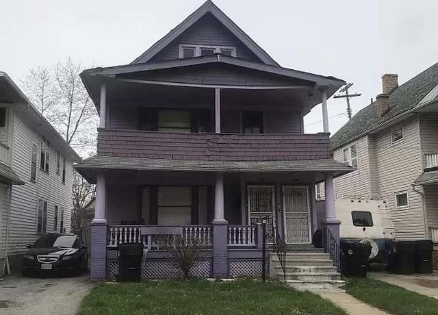 Property at 474 E 128th St, Cleveland, OH 44108, 4 beds, 2 baths