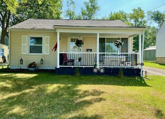 Property at 1964 Bonnie Brae Ave NE, Warren, OH 44483, 2 beds, 1 bath