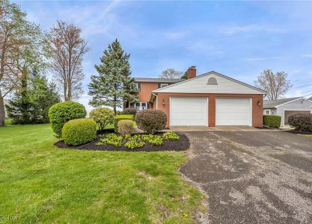 Property at 5855 Shore Dr, Madison, OH 44057, 6 beds, 4.5 baths