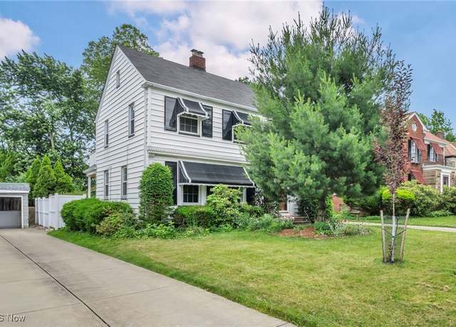 Property at 4625 Broadale Rd, Cleveland, OH 44109, 3 beds, 1.5 baths