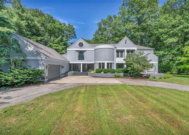 Property at 6869 Cliffside Dr, Vermilion, OH 44089, 4 beds, 4 baths