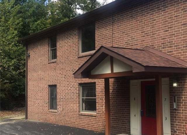 Property at 3895 Indian Run Dr #8, Canfield, OH 44406, 2 beds, 1.5 baths