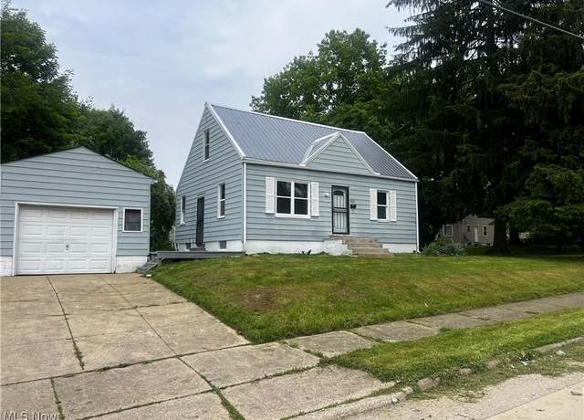 Property at 1288 Hartford Ave, Akron, OH 44320, 3 beds, 1 bath