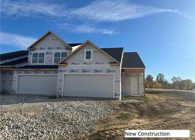 Property at 3516 Bushwillow Dr, Green, OH 44685, 3 beds, 2.5 baths