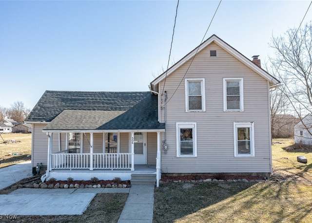 Property at 306 N Center St, Lagrange, OH 44050, 3 beds, 1 bath