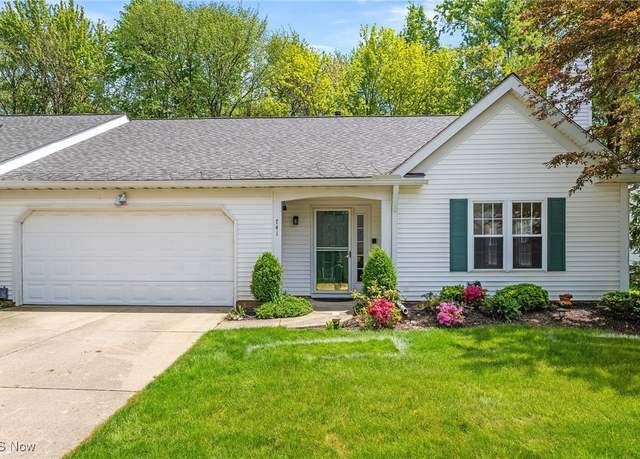 Property at 741 Pebblebrook Dr Unit U15, Willoughby Hills, OH 44094, 2 beds, 2 baths