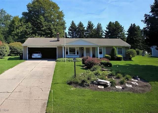 Property at 1388 Devon Dr NW, North Canton, OH 44720, 3 beds, 1.5 baths