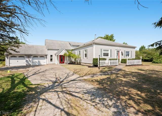 Property at 7590 Brakeman Rd, Painesville, OH 44077, 3 beds, 2.5 baths