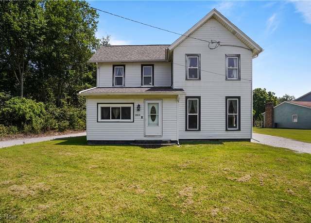 Property at 2804 Allenford Dr SE, Canton, OH 44707, 3 beds, 2 baths