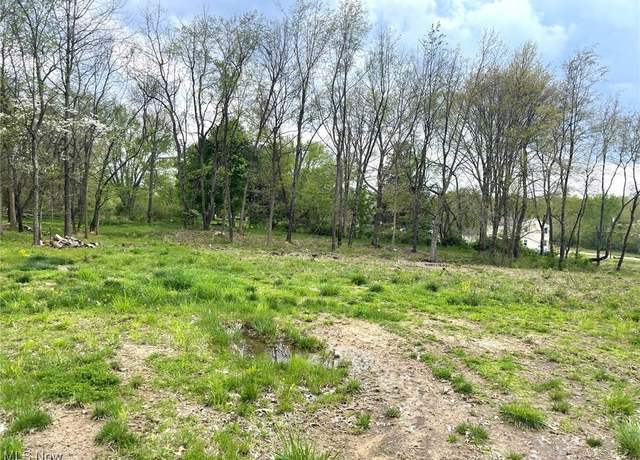 Property at Lot 23 Forest Ave SE, Massillon, OH 44646