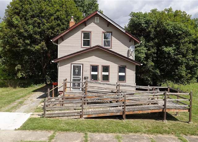 Property at 148 Saint Louis Ave, Youngstown, OH 44507, 3 beds, 1 bath