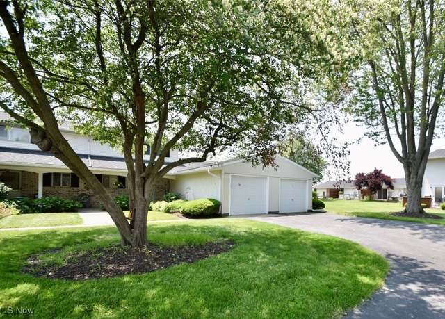 Property at 8955 W Ridge Rd Unit D, Elyria, OH 44035, 2 beds, 1 bath
