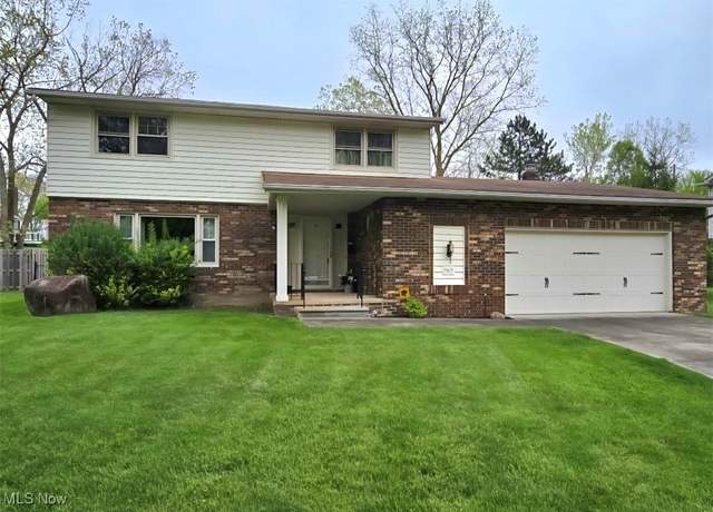 Property at 7069 Anthony Ln, Parma Heights, OH 44130, 4 beds, 2.5 baths