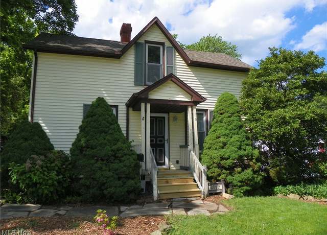 Property at 6917 Daisy Ave, Brecksville, OH 44141, 3 beds, 1 bath