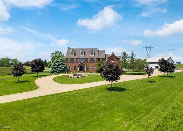 Property at 5495 Meese Rd NE, Louisville, OH 44641, 3 beds, 4 baths
