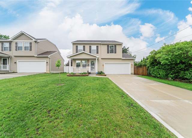 Property at 6105 Dunham Rd, Maple Heights, OH 44137, 4 beds, 2.5 baths