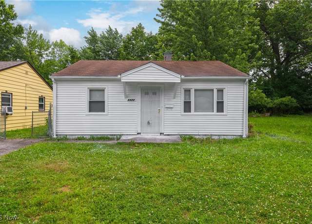 Property at 4425 E 144th St, Cleveland, OH 44128, 2 beds, 1 bath