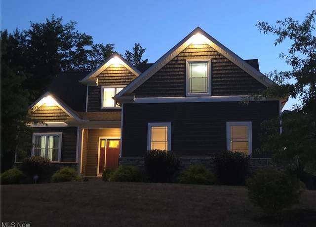 Property at 226 Hidden Glen Trl, Chardon, OH 44024, 4 beds, 2.5 baths