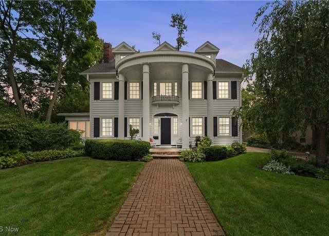 Property at 2475 Wellington Rd, Cleveland Heights, OH 44118, 5 beds, 3.5 baths