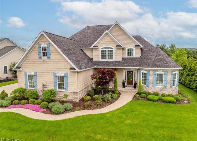 Property at 7546 Wyndgate Court Ave NW, North Canton, OH 44720, 4 beds, 3.5 baths