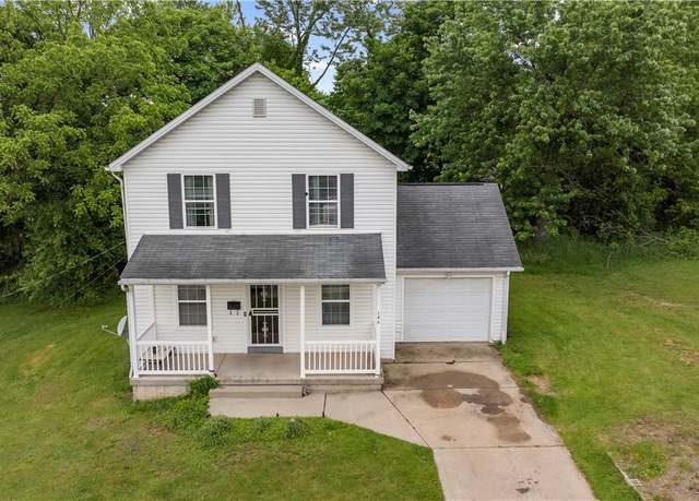 Property at 146 Jefferson St, Youngstown, OH 44510, 4 beds, 2 baths