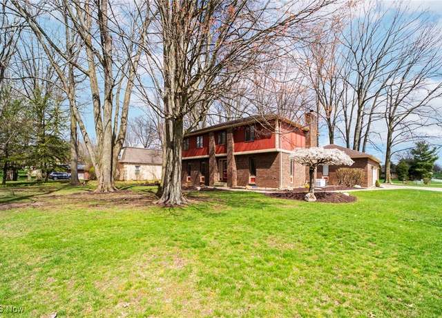 Property at 6241 Saint Andrews, Canfield, OH 44406, 4 beds, 2.5 baths