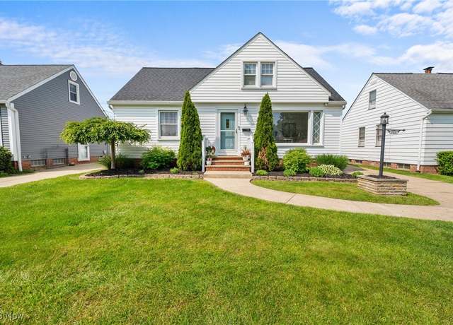 Property at 342 E 310th St, Willowick, OH 44095, 4 beds, 2 baths