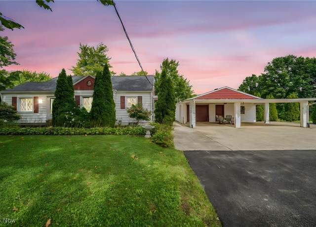 Property at 2371 Austinburg Rd, Ashtabula, OH 44004, 3 beds, 2 baths
