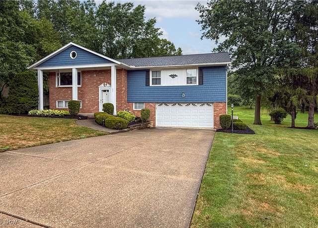 Property at 297 Hillsdale Cir, Wadsworth, OH 44281, 3 beds, 2.5 baths