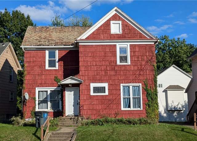 Property at 397 Spicer St, Akron, OH 44311, 5 beds, 4 baths