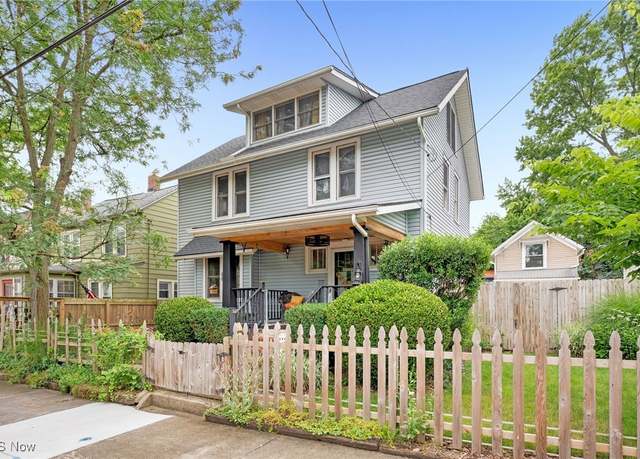 Property at 42 Charlotte St, Akron, OH 44303, 3 beds, 1.5 baths