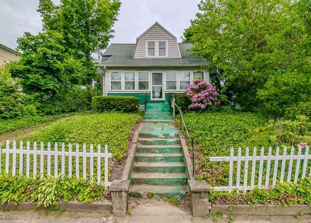 Property at 58 W South St, Painesville, OH 44077, 4 beds, 1.5 baths