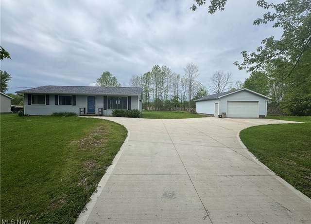 Property at 1013 Evening Star Dr, Roaming Shores, OH 44085, 3 beds, 1 bath