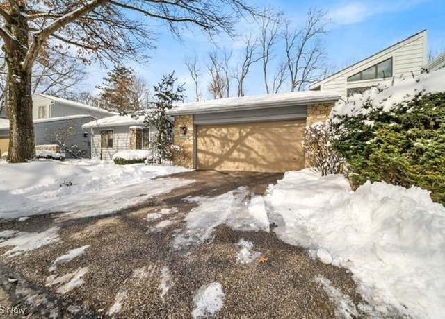 Property at 3755 Walnut Ct Unit G3, Orange, OH 44022, 4 beds, 4 baths