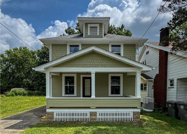 Property at 27 Manchester Ave, Youngstown, OH 44509, 3 beds, 1.5 baths