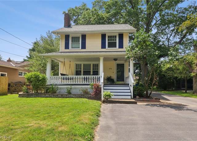 Property at 474 Bassett Rd, Bay Village, OH 44140, 3 beds, 1 bath