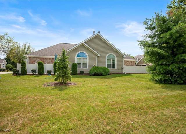 Property at 1146 N Jefferson St Unit D, Medina, OH 44256, 2 beds, 2 baths