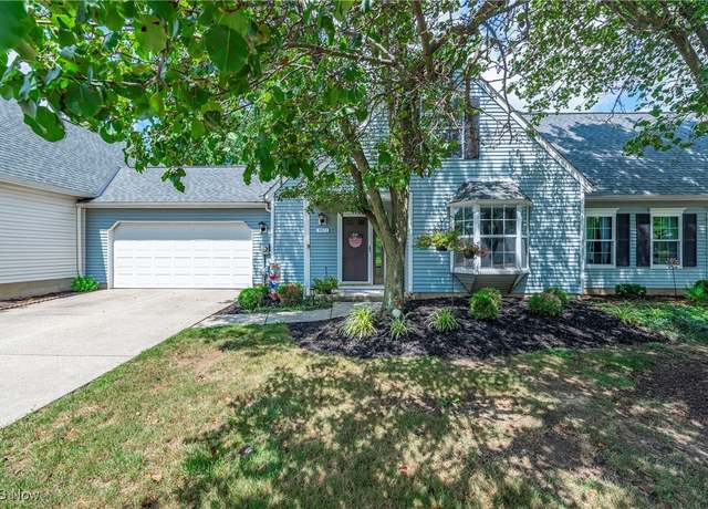 Property at 19572 Porters Ln, Strongsville, OH 44149, 2 beds, 1.5 baths