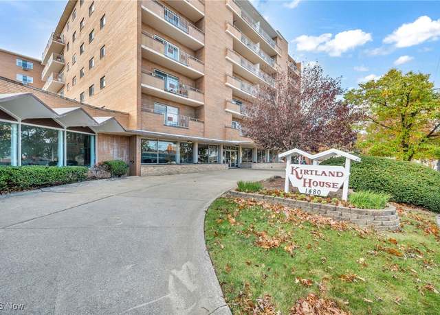 Property at 1480 Warren Rd #402, Lakewood, OH 44107, 1 bed, 1 bath